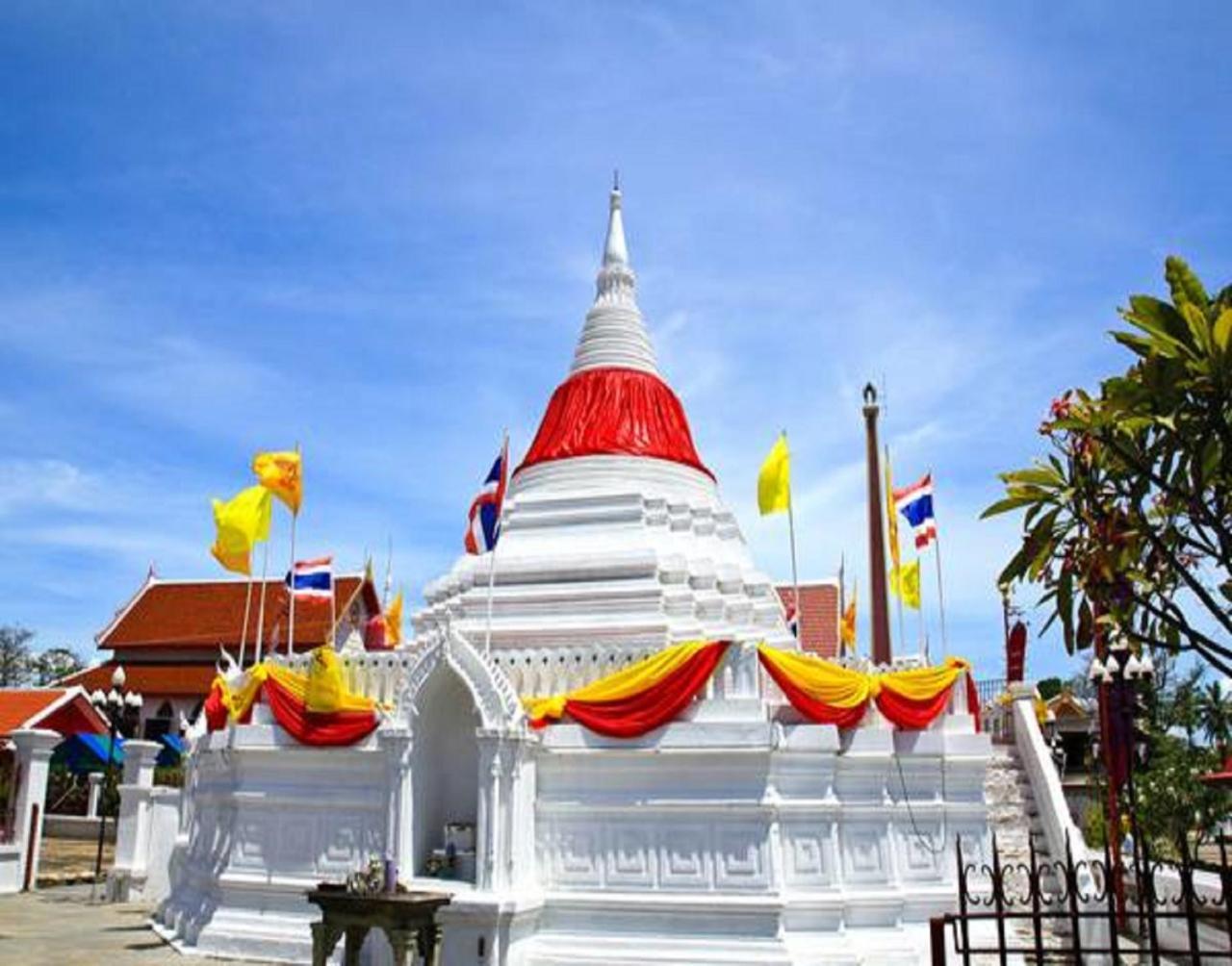 The Legacy Hotel Nonthaburi Exterior photo